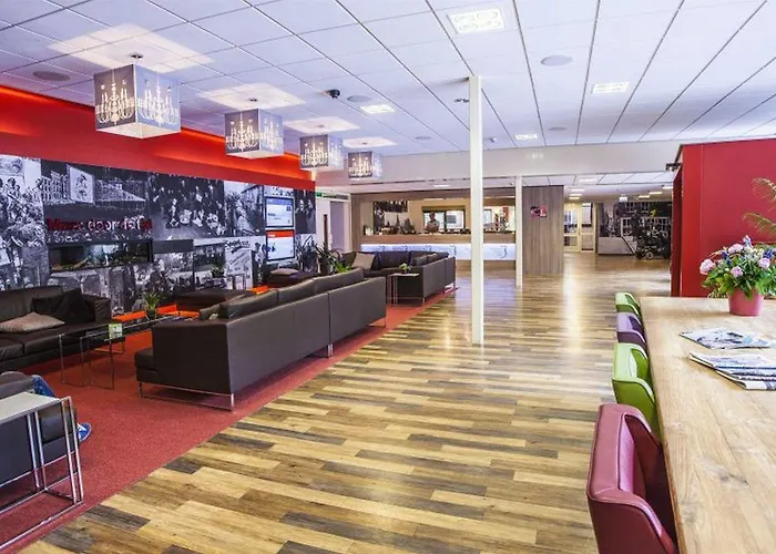 Hotell 50|50 Belmont Ede